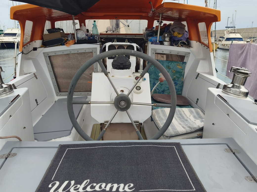 04 Cockpit I