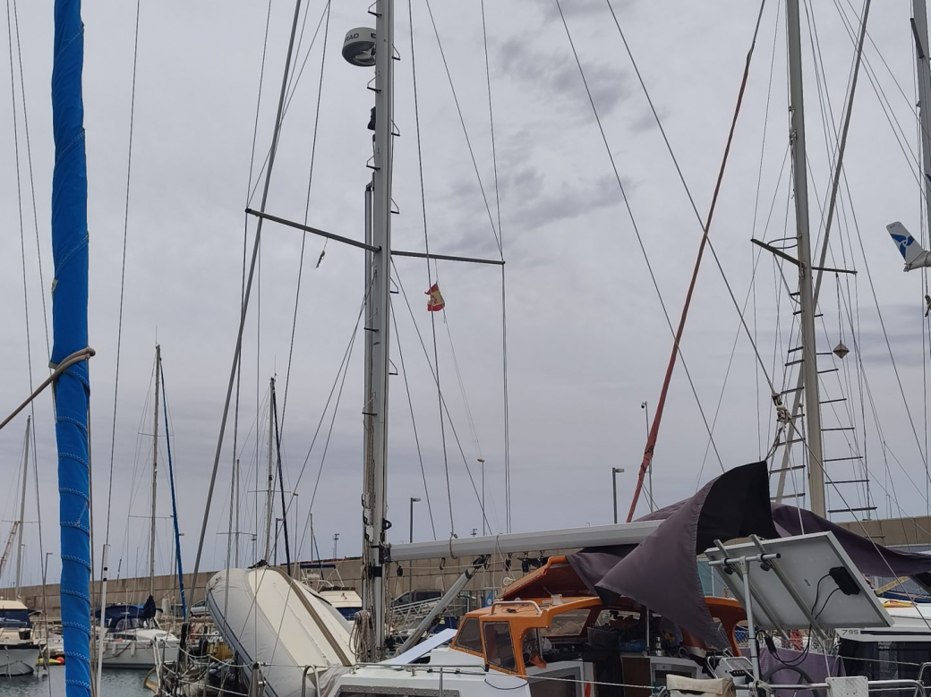 09 Mast