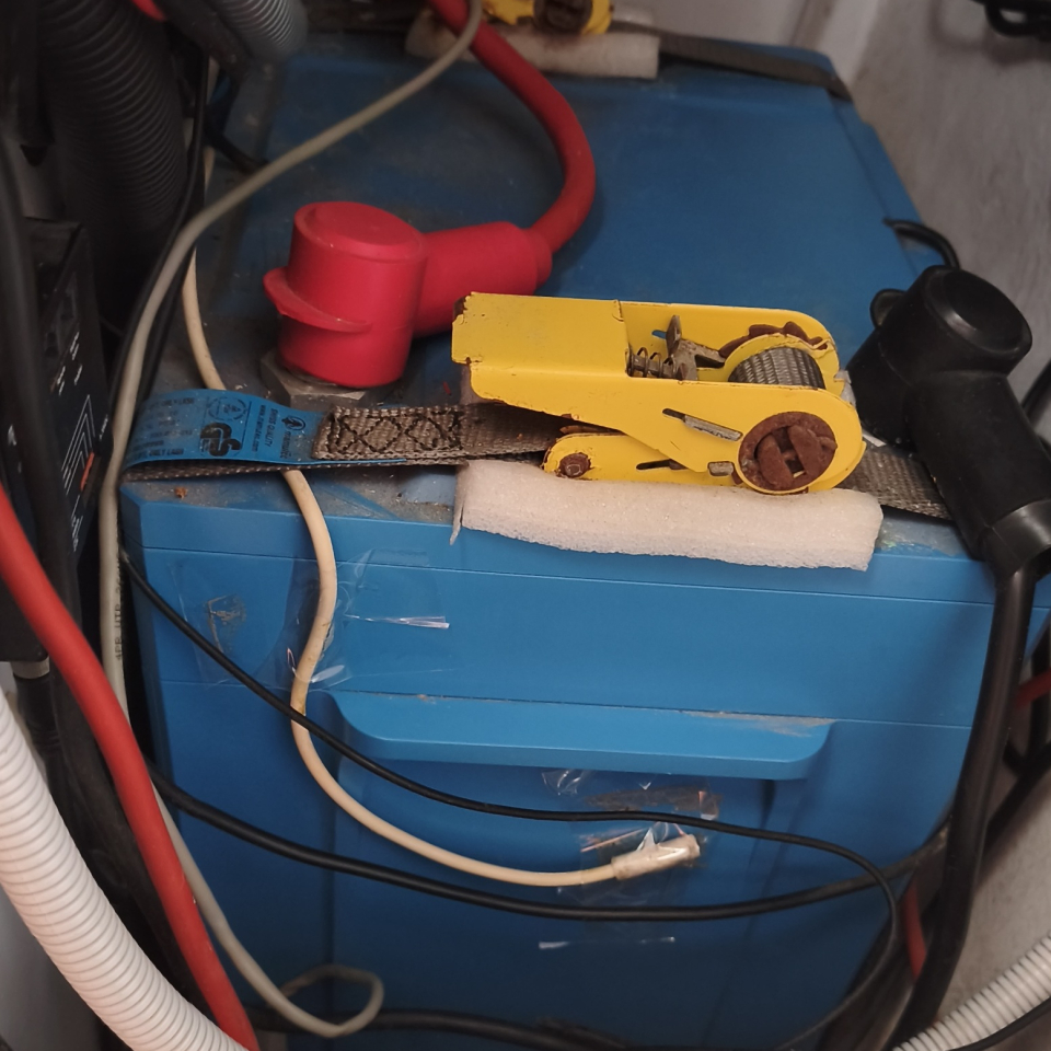 330 Victron Batterie